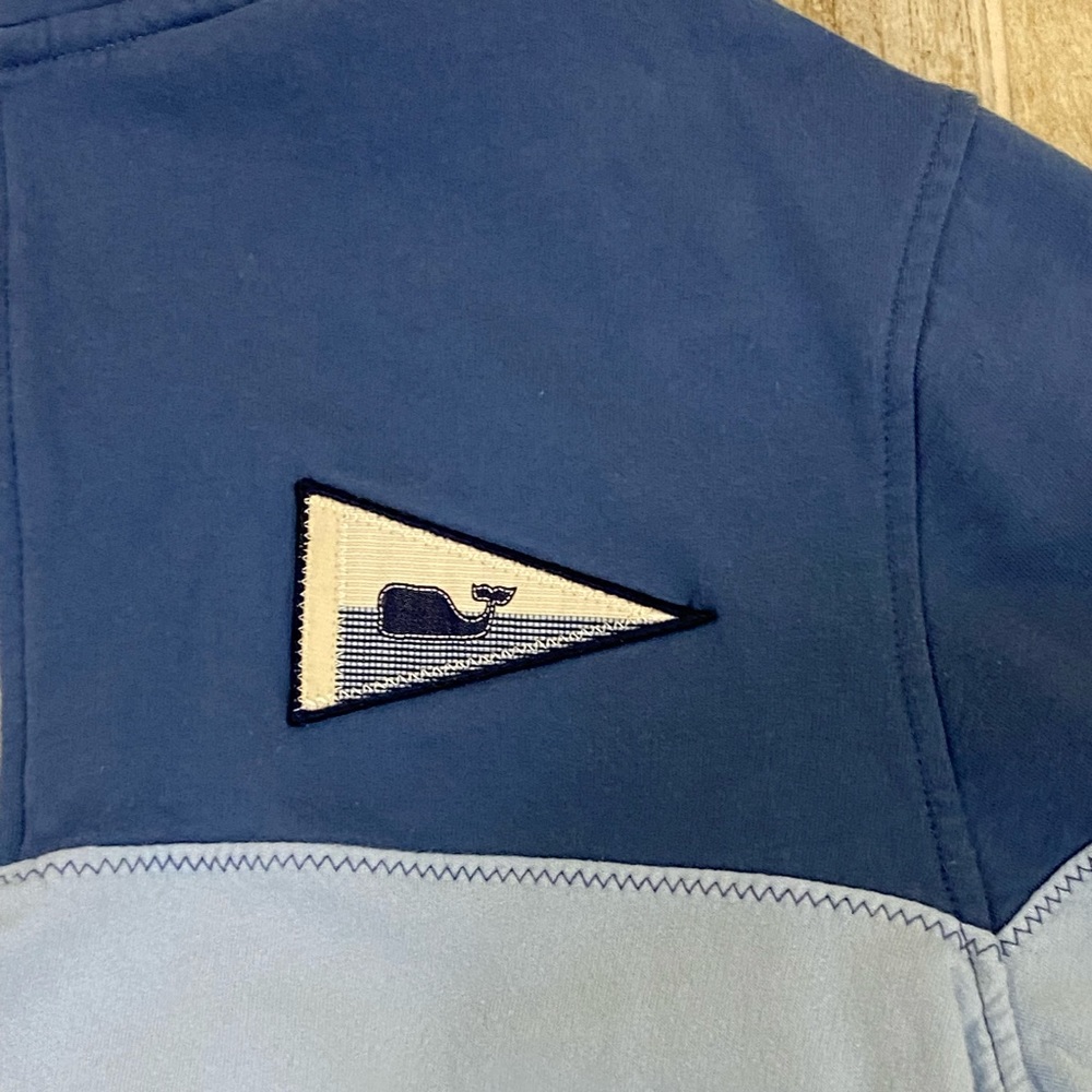 Vineyard Vines sweater